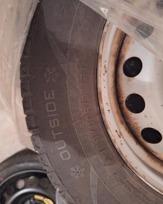 Gomme invernali complete cerchi in ferro 