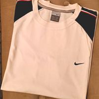 T-shirt Nike .