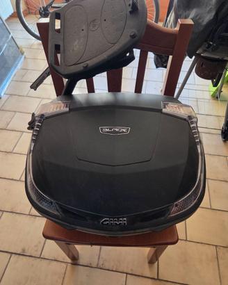 Bauletto + supporto Givi per Kawasaki z650