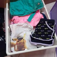 cesta piena di vestiti bambina 10/12 anni