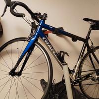 Bici da strada GIANT TCR 