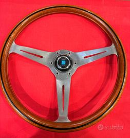 Volante Nardi usato 36 cm