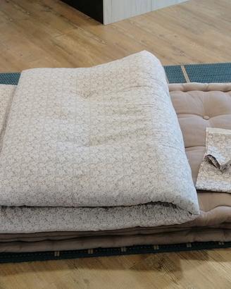Futon completo di Topper