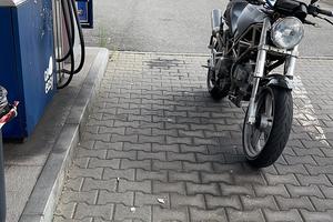 Monster 600