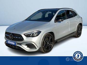 Mercedes-Benz GLA 200 D AUTOMATIC AMG Line PR...
