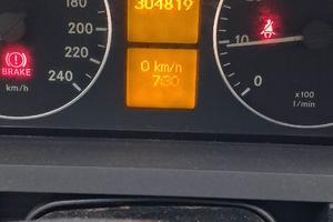 Mercedes benzina/gpl