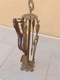 attrezzi per camino in ottone 