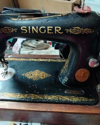 articoli vintage.macchineda cucire,da scrivere 