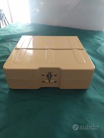 schedario Resisto vintage.