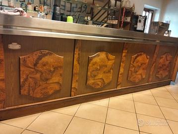 cucina e bancone bar