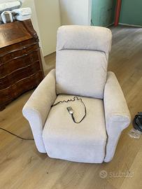 Poltrona reclinabile