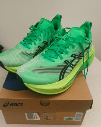 Asics megablast