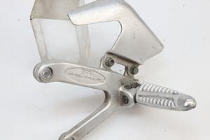 Pedana anteriore sinistra MV AGUSTA Brutale 750