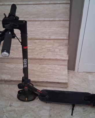 Monopattino elettrico Teklio