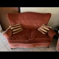 Divanetto e poltrona antichi in velluto rosa