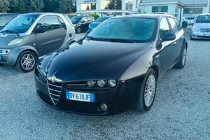 Alfa Romeo 159 1.9 JTDm 16V Exclusive