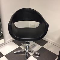 Due Poltrone per parrucchieri