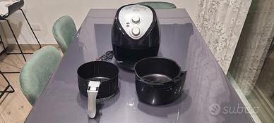 Friggitrice ad aria compatta