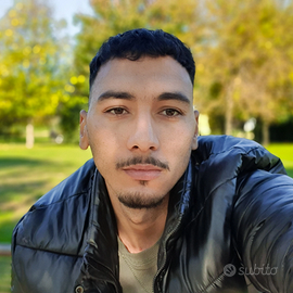 Disponibile per lavoro in magazzino o fabbrica con