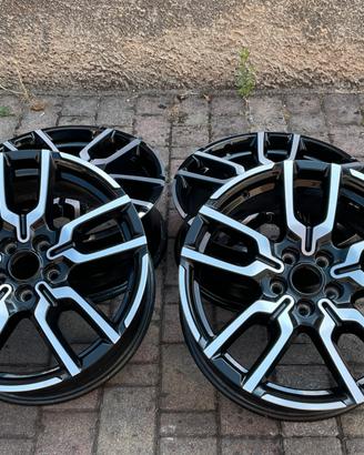Cerchi in lega R18 BI COLORE