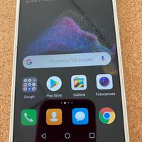 cellulare HUAWEI P8 lite 2017 con cavo ricarica