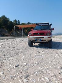 Nissan Terrano 2.7 5p