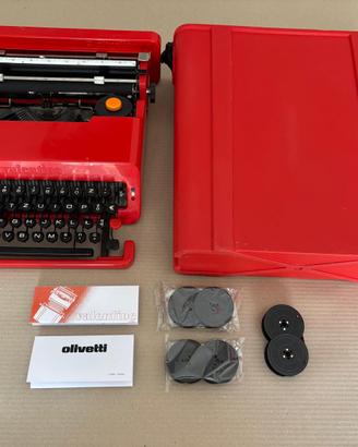 Macchina da scrivere Olivetti Valentine