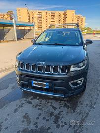 jeep Compass pochissimi kilometri anno 2019 