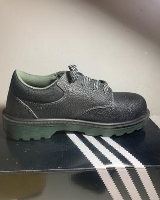 Scarpe antinfortunistiche