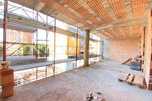 3Vani+TERRAZZO+Posto Auto al Centro MAV323