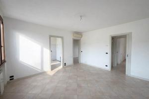 Rif.2460RA77057- appartamento trilocale