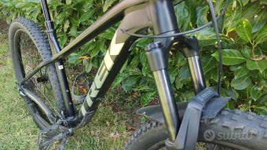 Mtb Hardtail Trek Roscoe 7 taglia L escursione 150