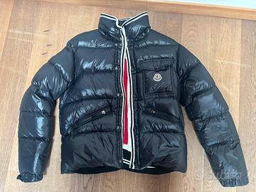 Giubbotto Moncler uomo nero taglia 2