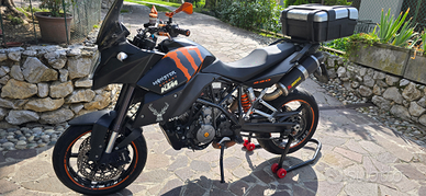 KTM 990 Supermoto SMT