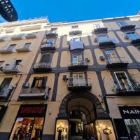 Quadrilocale in Via Chiaia