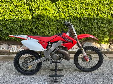 Honda cr 250 r