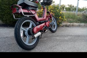 porta targa laterale per tutti i piaggio 
