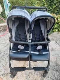 Passeggino gemellare peg perego