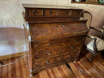 Antico Cassettone a ribalta 1700-1800