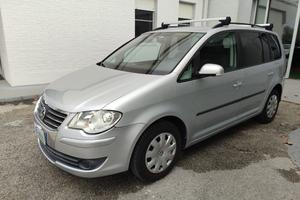 VOLKSWAGEN Touran - 2.0 Conceptline Ecofuel