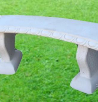 Panca curva in polvere di marmo