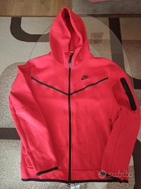 NIKE TECH TUTA