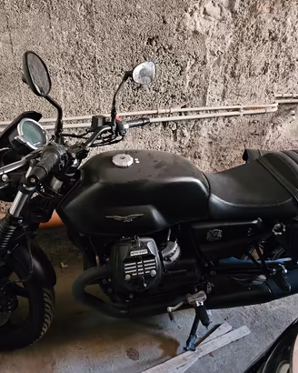 Moto Guzzi V7 850 del 2024