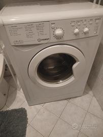 lavatrice Indesit 5 kg classe A