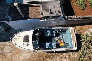 Barco motore inbord