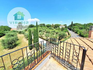 Appartamento di 95 m² con 5 locali a Perugia