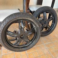 Gomme 110/70-16 M/C 52 Pirelli scooter