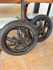 Gomme 110/70-16 M/C 52 Pirelli scooter