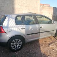 Pezzi di ricambio Golf 5 1.9 105 cv 