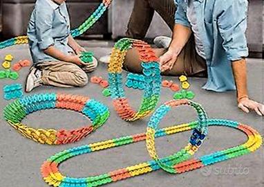 Pista con macchinine 